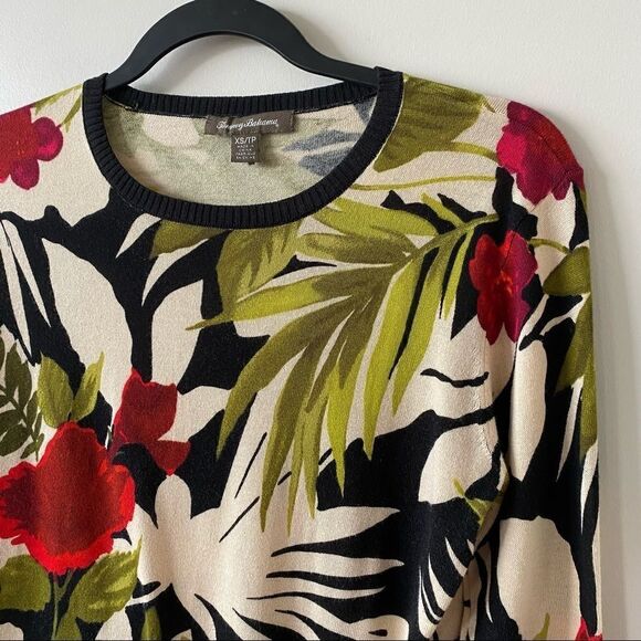TOMMY Bahama-Tropical Lightweight Knit Sweater - Picture 3 of 9